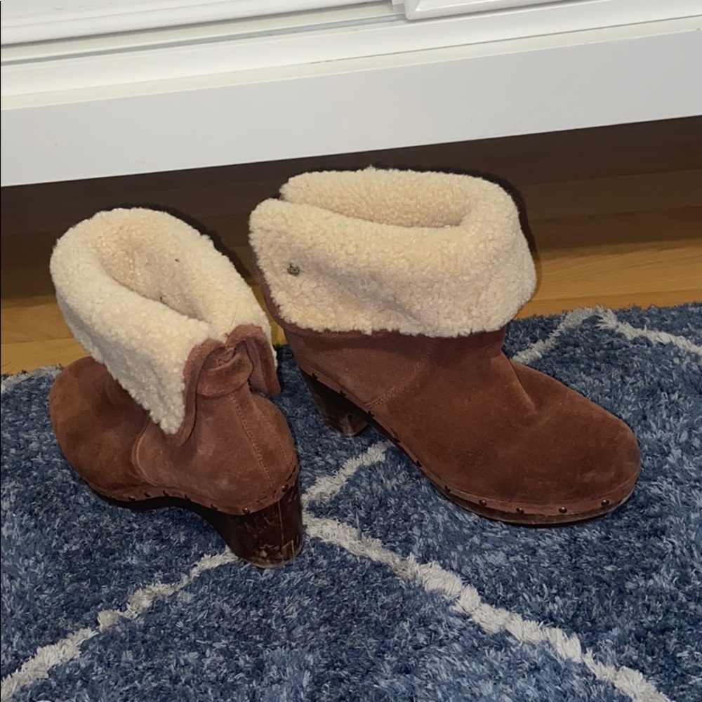 Brown ugg heals - Picture 2 of 2